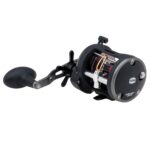 Warfare® Star Drag Level Wind Conventional Reel - Image 10